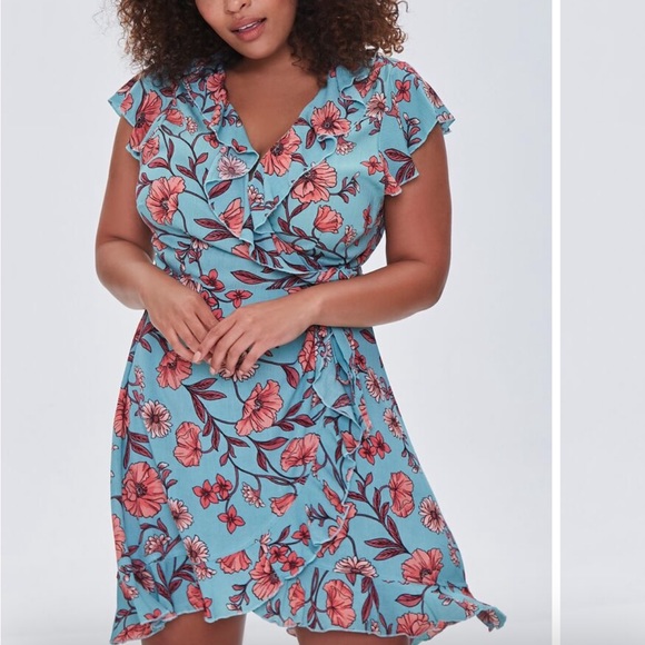 Forever 21 Plus Size Floral Dress - Picture 2 of 2